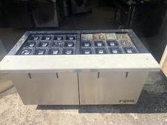 True 60” Mega Top Sandwich Prep Table, Excellent!