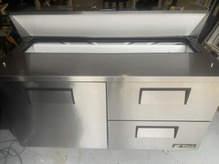 True Refrigeration TSSU-60-16D-2-HC~SPEC3SPEC SERIES®Sandwich/Salad Unit