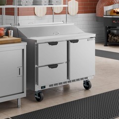 Beverage-Air 48″ 1 Door 2 Drawer Refrigerated Sandwich Prep Table