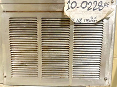 DELFIELD CTP8146-NB COUNTER TOP REFRIGERATED SELF CONTAINED COOLER TOPPING RAIL