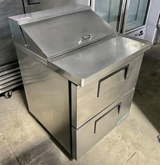 27″ Sandwich/Salad Prep Table w/ Refrigerated Base