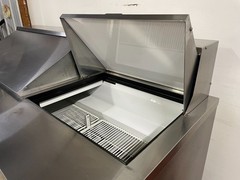 True TSSU-72-30M-B-ST 3-Door Mega Top Refrigerator Sandwich Prep Table