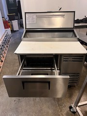 True TPP-AT-44D-2-HC 44″ Two Drawer Pizza Prep Table With Refrigerated Base