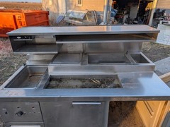Randell Commercial Stainless Steel Refrigerated Prep Table 2 Doors Food Pans