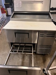 True TPP-AT-44D-2-HC 44″ Two Drawer Pizza Prep Table With Refrigerated Base