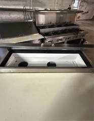 TRUE TPP-44 44” PIZZA PREP TABLE COOLER REFRIGERATOR USED