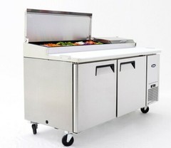 NEW 2 Door 67″ Refrigerated Pizza Prep Table Cooler NSF Atosa MPF8202GR #2229