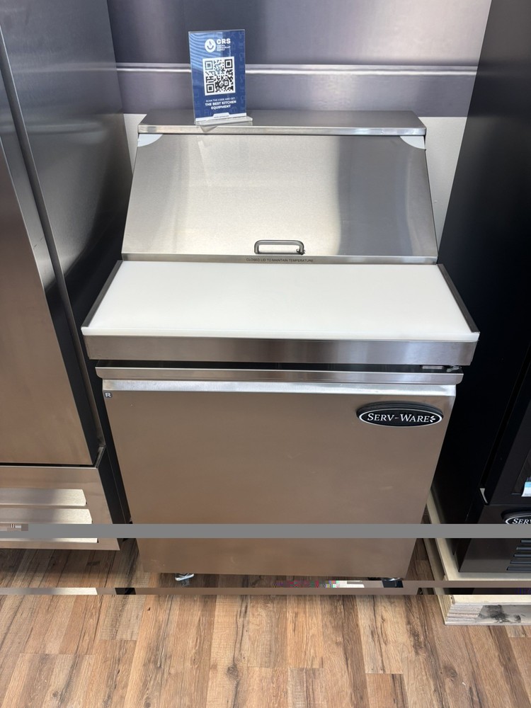 Serv-Ware SP29-8-HC 29″ 1-Section Sandwich / Salad Prep Table w/ 1 Door, 8 Pans