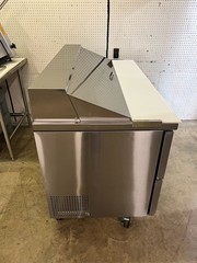 Used Turbo Air TST-60SD-D4-N 60″ 4 Drawer Refrigerated Sandwich Prep Table 120V
