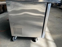 TRUE, Refrigerated Prep Table, TSSU-48-18M-B