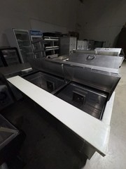 True Series Mega Top Sandwich/Salad Prep Table w/ Refrigerated Base, 115v