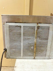 DELFIELD CTP8146-NB COUNTER TOP REFRIGERATED SELF CONTAINED COOLER TOPPING RAIL