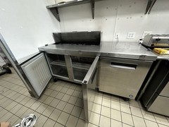 Stainless Steel Commercial Refrigerated Prep Table 3 Doors Standard Top