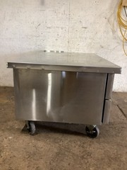 Chef Base Atosa MGF8452GR Refrigerator 2 Drawers 115V 1ph TESTED