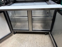 2 Door 4′ Mega Top Sandwich Food Prep Table Cooler True TSSU-48-18M-B 48″ Fridge
