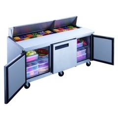 DUKERS DSP72-18-S3, 3-Door 72″ SANDWICH PREP 18 OF 1/6 PANS ON TOP REFRIGERATOR