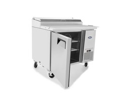Atosa MPF8201 44″ One Section Reach-In Refrigerated Pizza Prep Table 9.7 cu. ft.