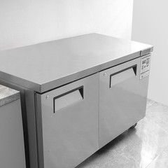 Uimoso 48″W Undercounter Refrigerator Prep Station with 12.85 Cu. Ft. 2 Doors