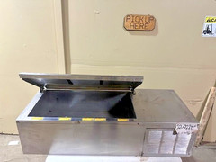 DELFIELD CTP8146-NB COUNTER TOP REFRIGERATED SELF CONTAINED COOLER TOPPING RAIL