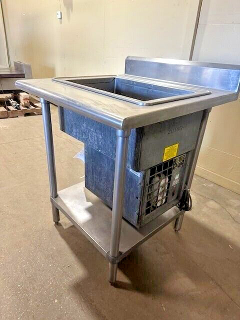 ATLAS METAL SINGLE WELL REFRIGERATED PREP TIN TABLE W/ 1 PAN COLD FOOD S.S STAND