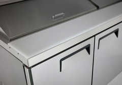 NEW 2 Door 60″ Refrigerated Mega Top Prep Table Cooler NSF Atosa MSF8307GR #2231