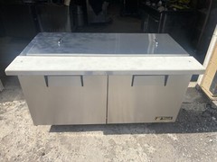 True 60” Mega Top Sandwich Prep Table, Excellent!