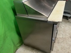 2022 True TFP-48-18M-D-4 48″ Sandwich/Salad Prep Table w/ Refrigerated Base 2457