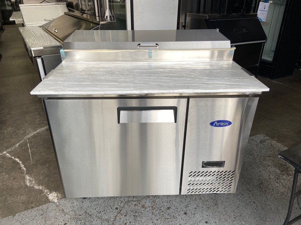 NEW 1 Door 44″ Refrigerated Pizza Prep Table Cooler NSF Atosa MPF8201GR #2228