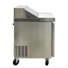 28″ One Door Refrigerated Sandwich Salad Prep Table