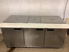 Sandwich/Salad Prep Table Delfield 4472-30M 115V TESTED