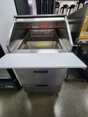 Used 27″ Delfield 18MC27P-BI Refrigerated Prep Table with 2 Drawers