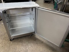 27″ Refrigerated Sandwich Prep Table Traulsen UPT276-R NSF Topping Cooler #4509