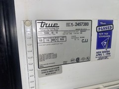 True 2 Dr., 4’ Sandwich Prep Table, Runs Great!