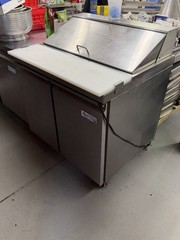 Avantco Sandwich Prep Table, 36″ with self closing doors and cutting top