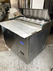 NEW 1 Door 44″ Refrigerated Pizza Prep Table Cooler NSF Atosa MPF8201GR #2228