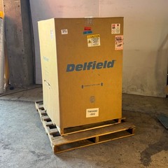 DELFIELD 4400 Mega Top Refrigerator, R290 W/Nosing Shelf Sz 27″W x 30.5″L x 36″H
