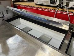 TRUE PIZZA PREP TABLE WITH 2 DOOR COOLER MODEL: TPP-67
