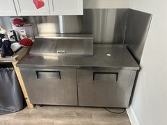 True TSSU-60-10 60” Sandwich Prep Table Refrigerator Stainless Steel NSF