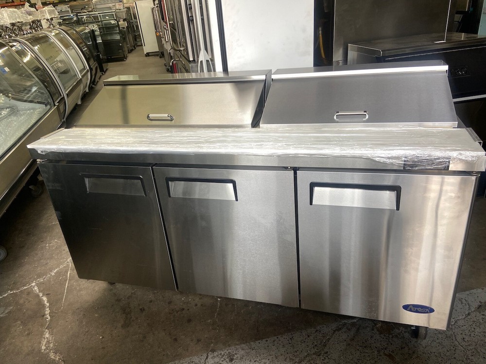 OPEN BOX NEW 3 Door 73″ Refrigerated Prep Table Cooler NSF Atosa MSF8304GR #2227