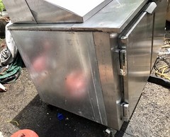 48” used 2 Door Commercial Refrigerated Sandwich Prep Table Works need Repairs