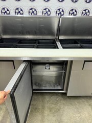 True TSSU-72-30M-B-ST-HC 72″ TSSU Series Mega Top Sandwich/Salad Prep Table w/ R