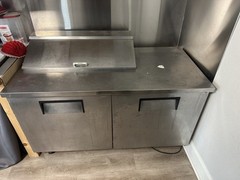 True TSSU-60-10 60” Sandwich Prep Table Refrigerator Stainless Steel NSF